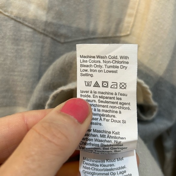 J. Crew Flannel Popover Henley Boyfriend Fit Ivory & Gray Long Sleeve Women Sz L - Picture 8 of 8